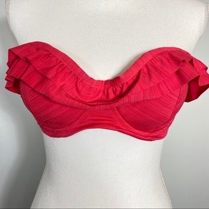 MOSSIMO - Hot pink bikini top with ruffles (M)
